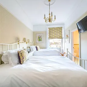 The Kennard Boutique Hotel
