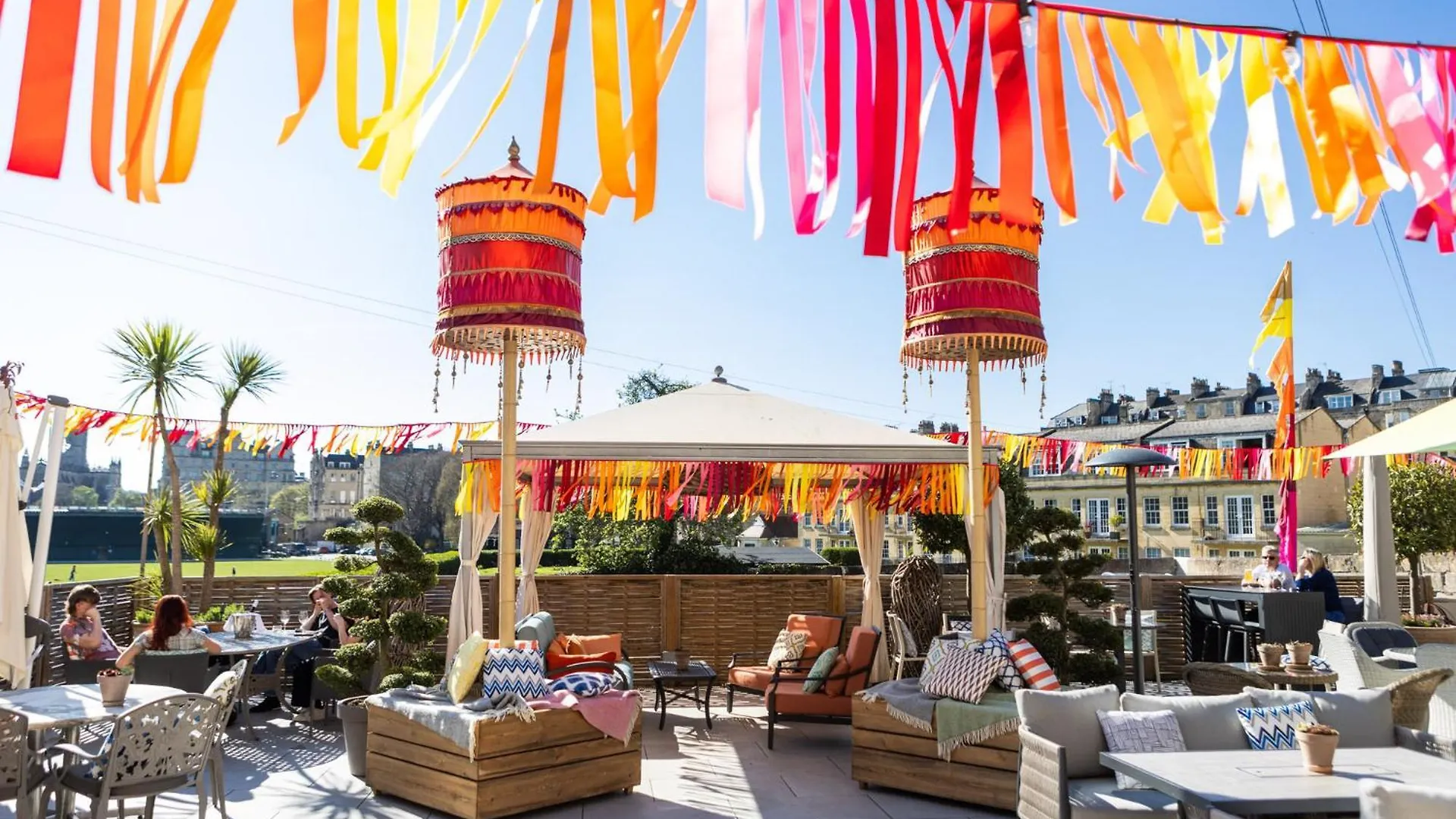 The Bird, Bath Hotel