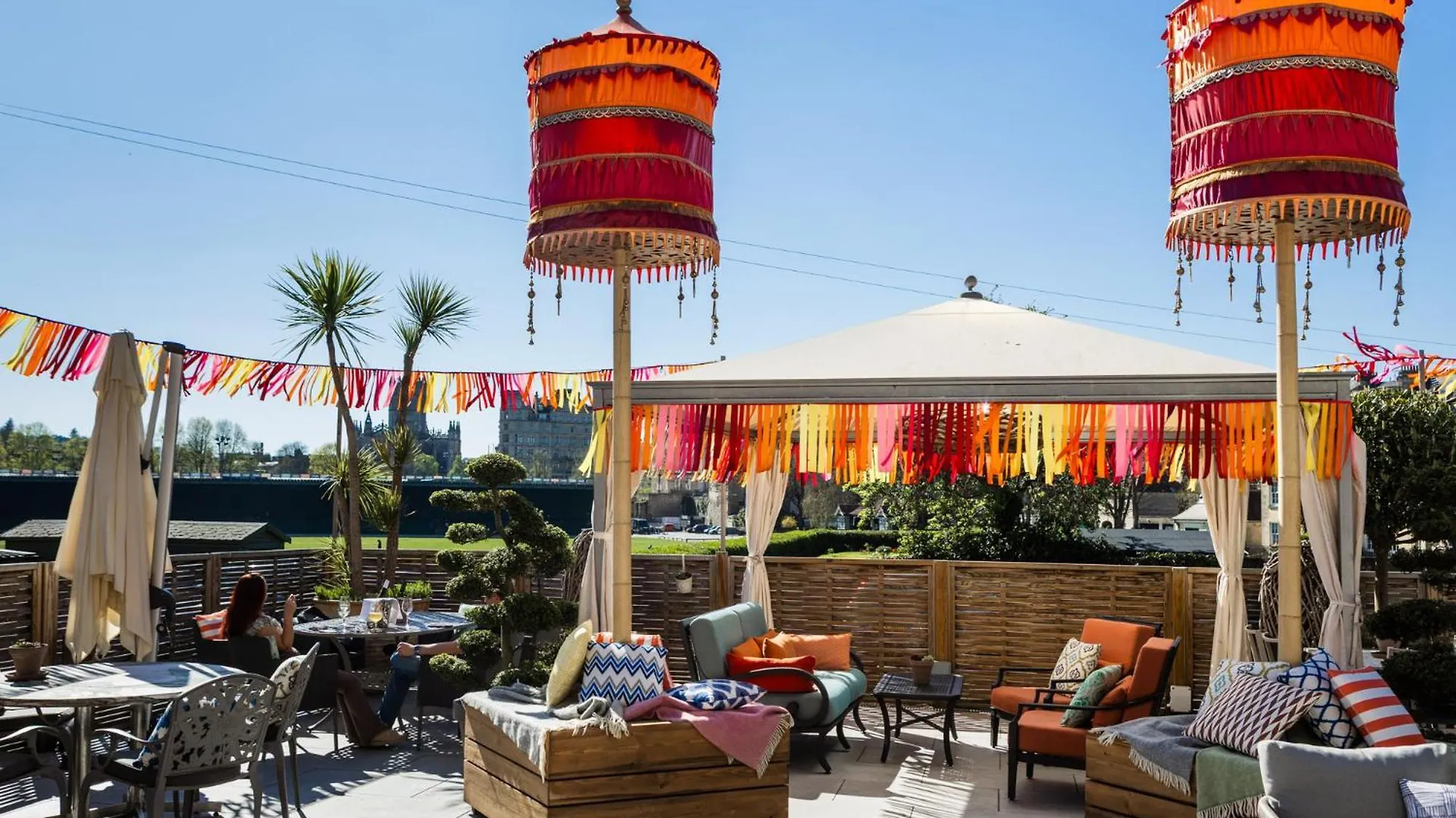 The Bird, Bath Hotel